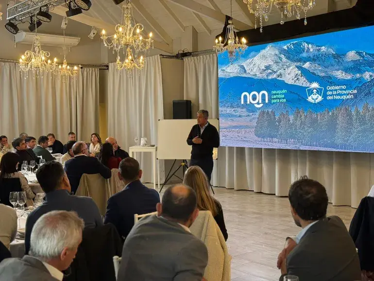 Figueroa deslizó una posible fecha de elecciones provinciales