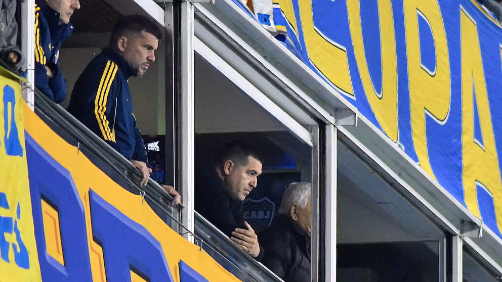 Boca busca nuevo entrenador: Riquelme analiza candidatos tras la salida de Claudio Úbeda
