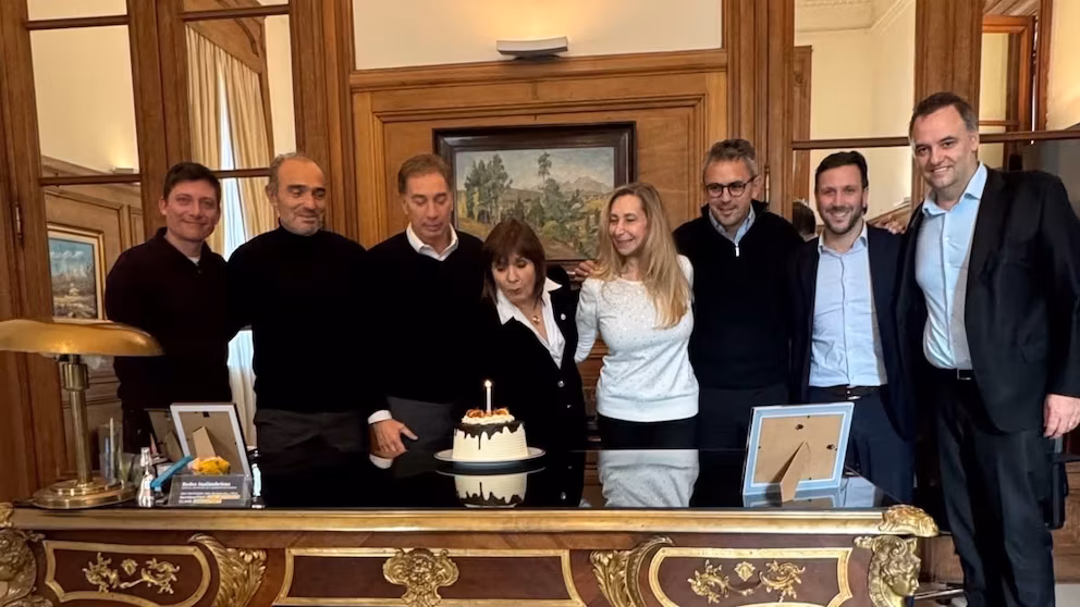 Karina Milei reunió a la mesa política en medio de la polémica por Adorni y buscaron mostrar unidad