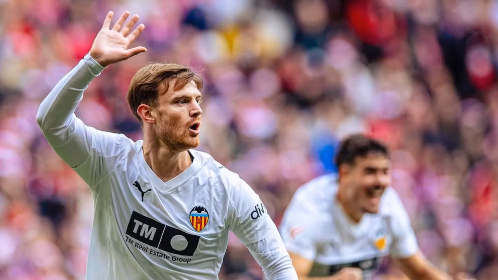 River avanza por el regreso de Lucas Beltrán y espera la decisión final del delantero