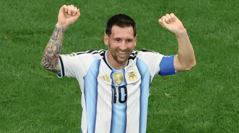 Imparable: Argentina venció 2-0 a Austria con la magia de Messi y ya está en la próxima ronda del Mundial