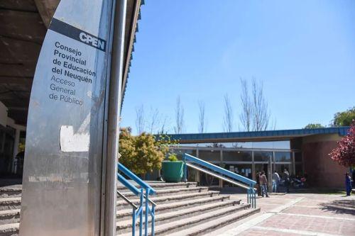 Alerta roja por lluvias: suspenden las clases presenciales este miércoles en cuatro distritos educativos de Neuquén