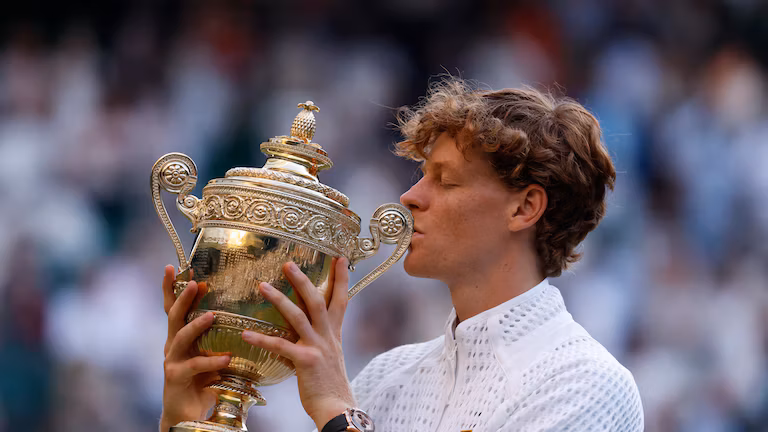 Jannik Sinner hizo historia: venció a Zverev y conquistó Wimbledon por segundo año consecutivo