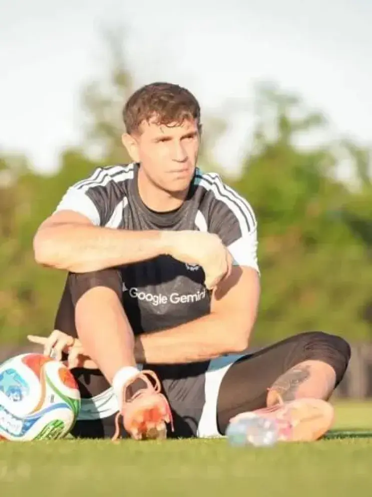El Dibu Martínez puso en duda su continuidad en la Selección Argentina: "Es momento de reflexionar"