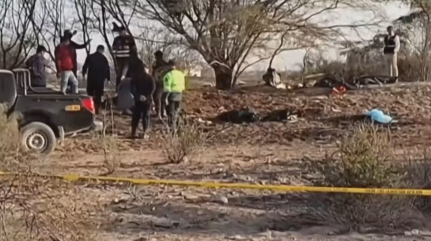 Tragedia en Perú: se estrelló una avioneta que llevaba turistas a las Líneas de Nasca y murieron 13 personas