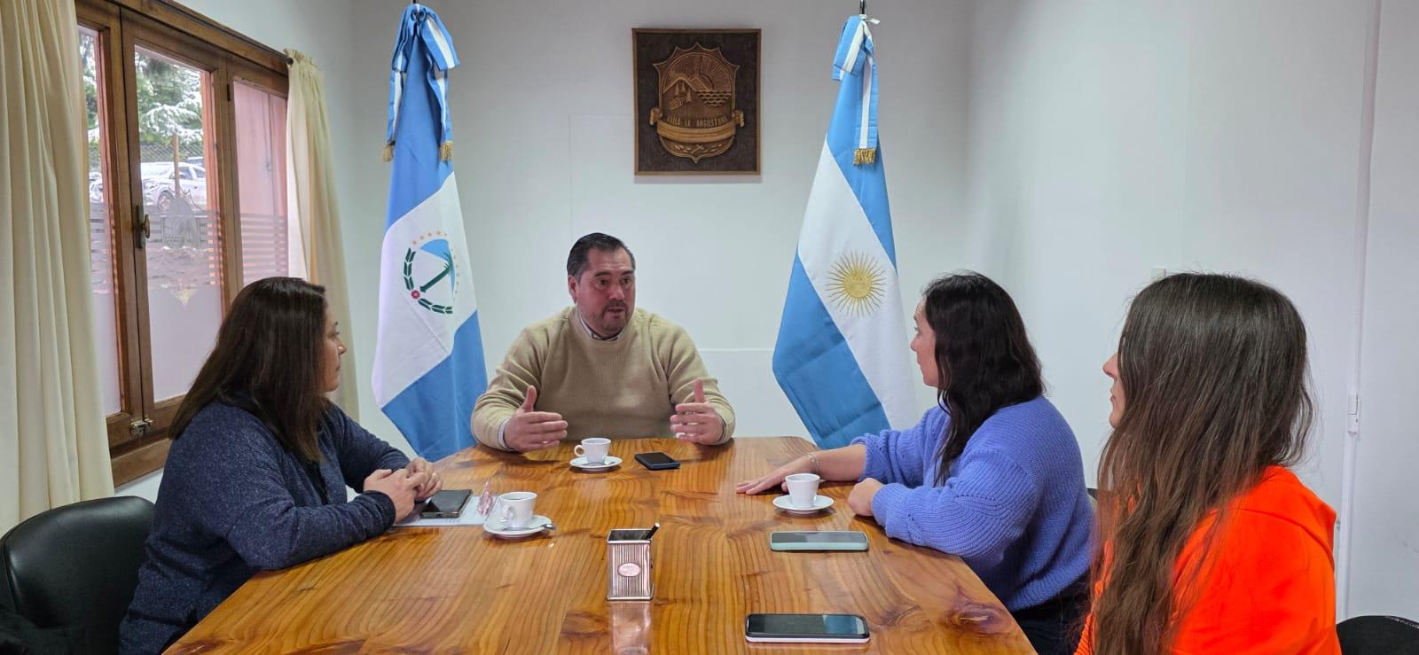 Villa La Angostura avanza en políticas de diversidad y proyecta nuevos programas de inclusión